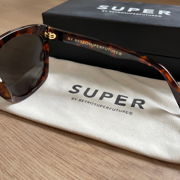 Retrosuperfuture Quadra Sunglasses - Havana Tortoise shell colour - Picture 6 of 10